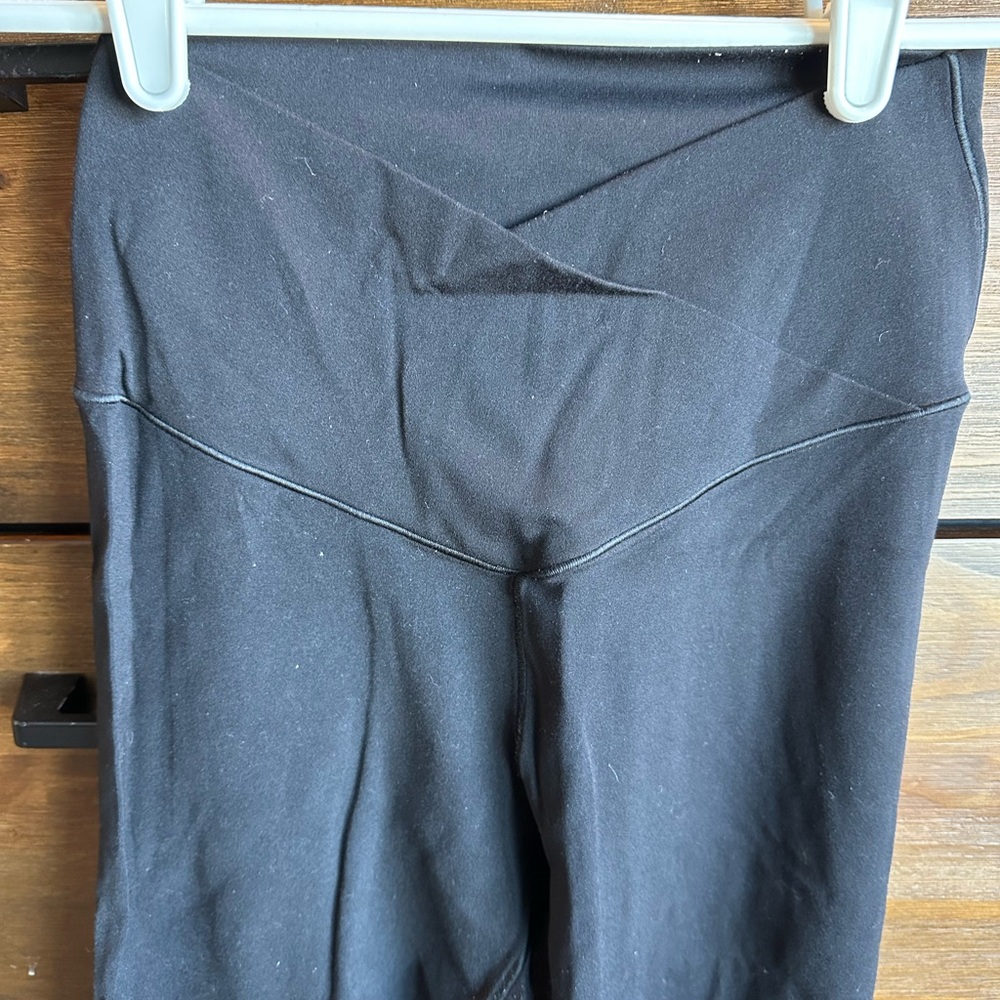 Aerie Black Chill Play Move Leggings
